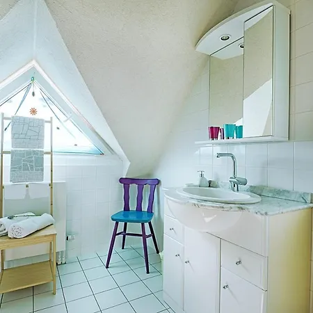 Aux Pieds Des Vignes Bed & Breakfast